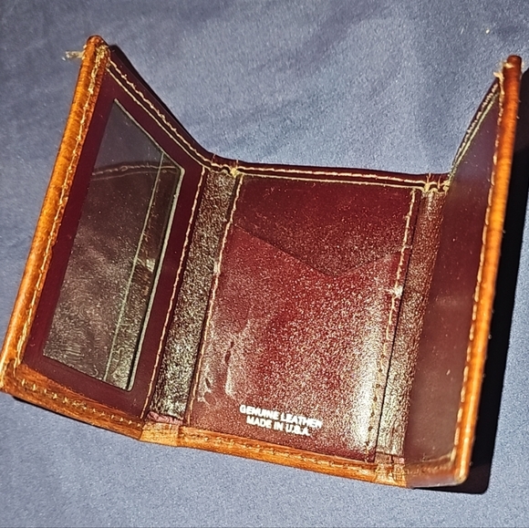 leather wallet - Picture 3 of 3